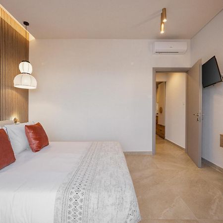 Anna Beach Suites Лименария Екстериор снимка