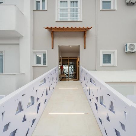 Anna Beach Suites Лименария Екстериор снимка