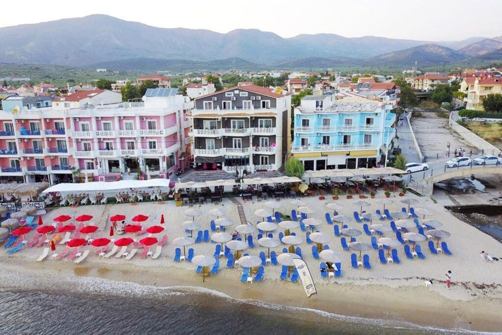 Anna Beach Suites Лименария Екстериор снимка