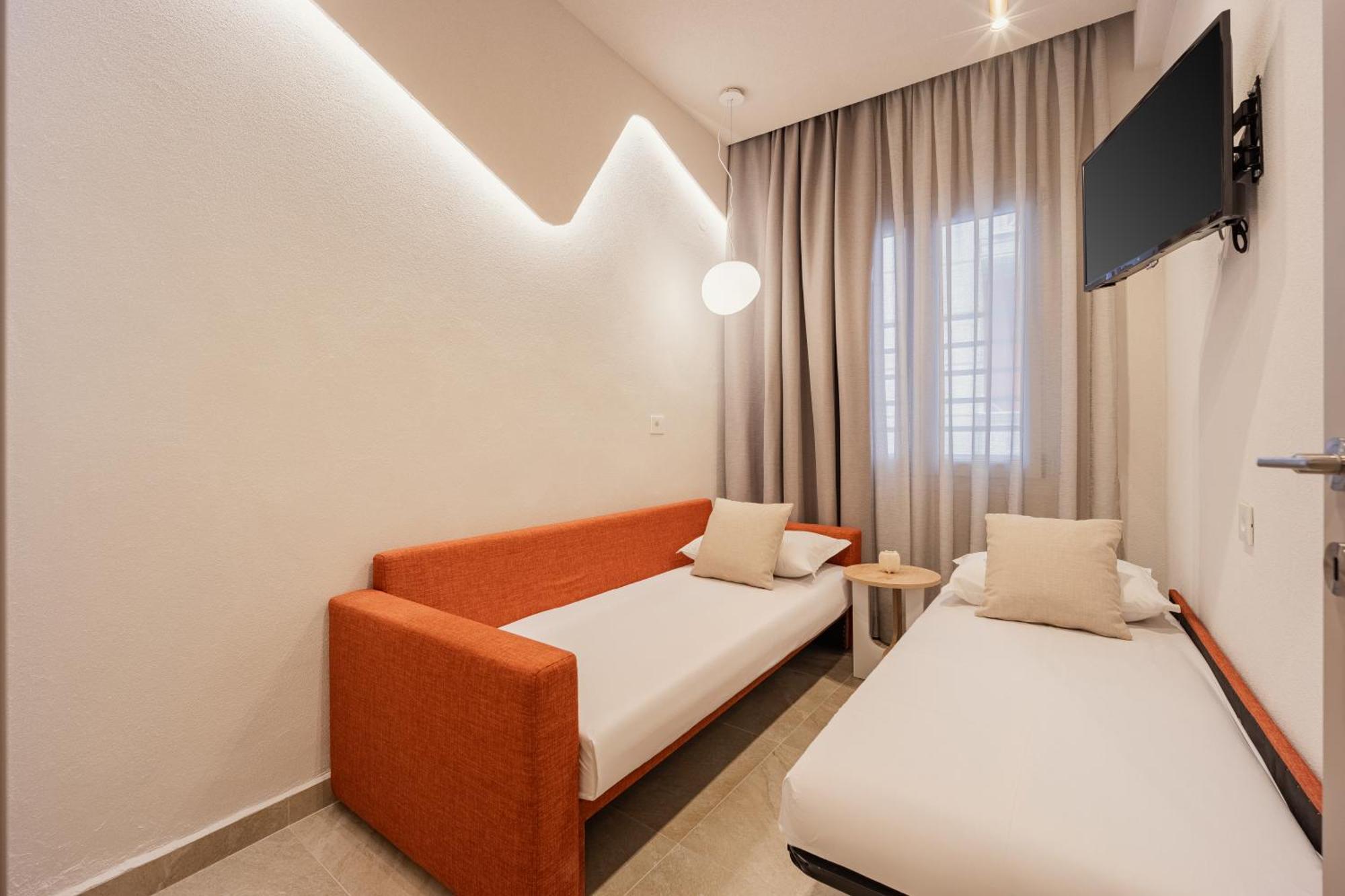 Anna Beach Suites Лименария Екстериор снимка
