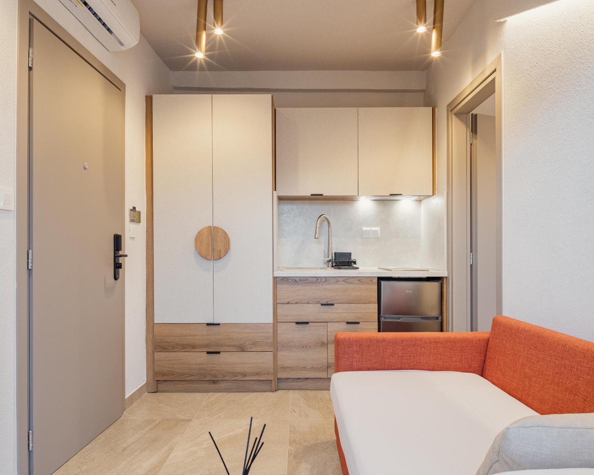 Anna Beach Suites Лименария Екстериор снимка