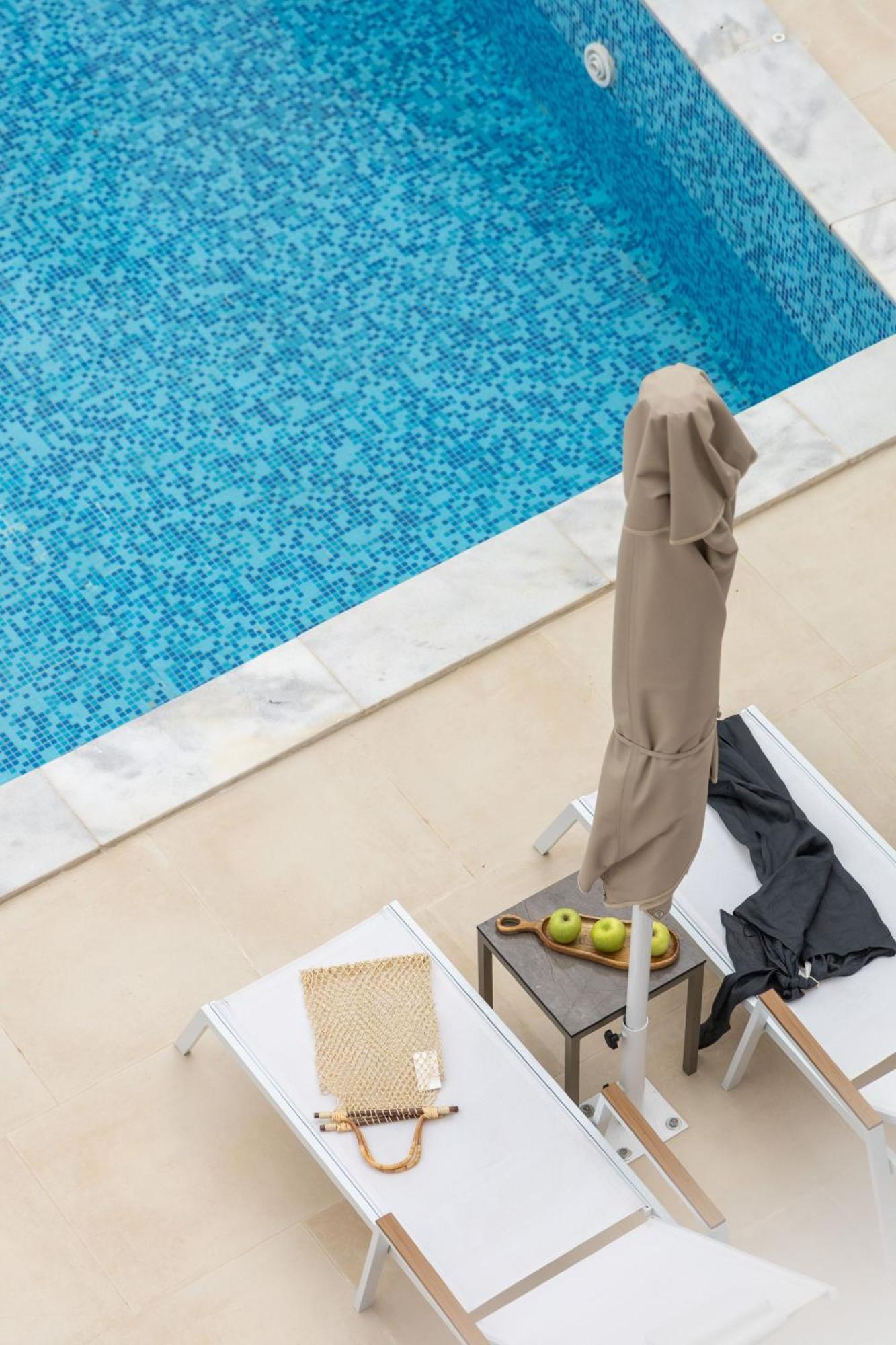 Anna Beach Suites Лименария Екстериор снимка