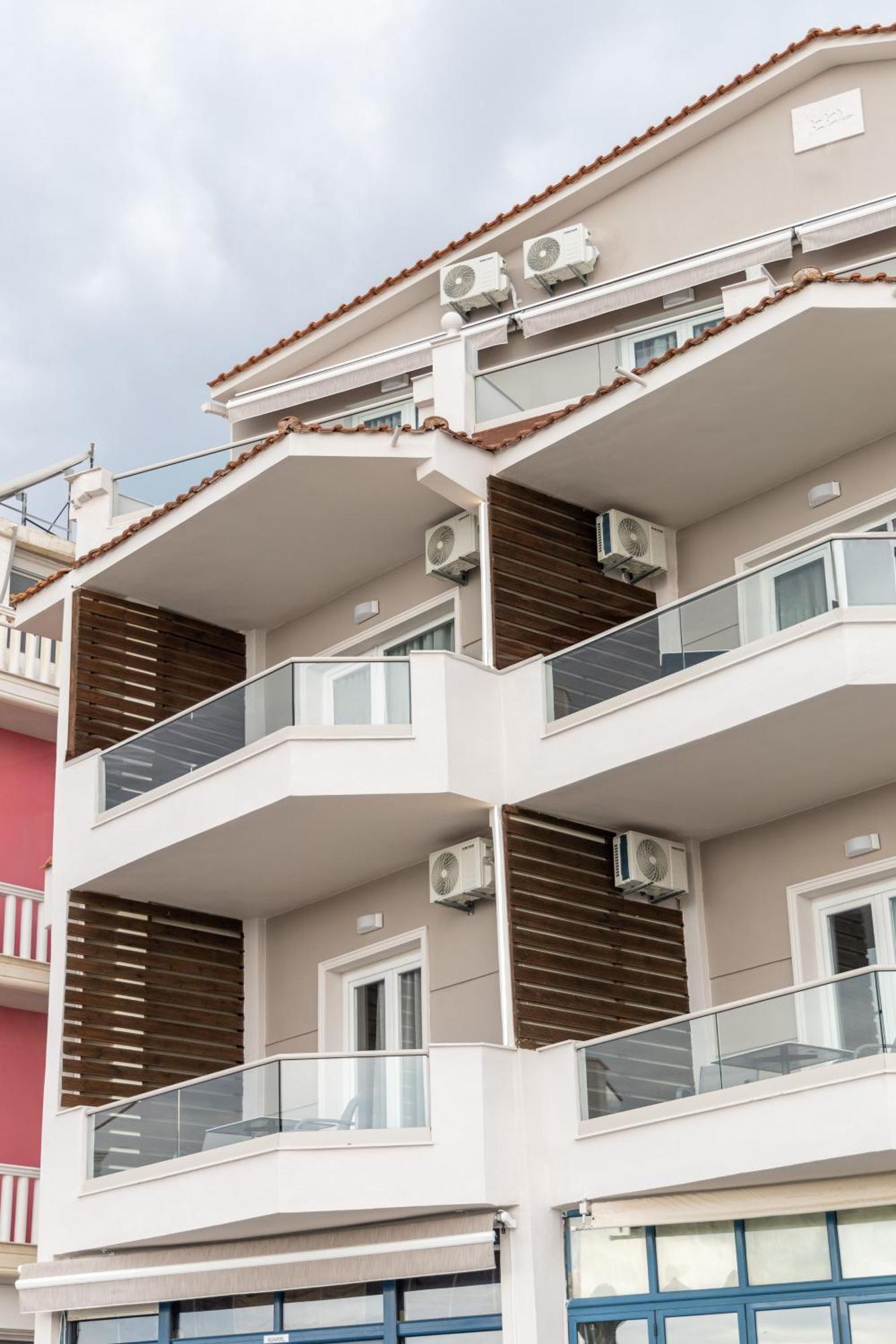 Anna Beach Suites Лименария Екстериор снимка